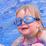 Rękawki dziecięce do pływania – jakie wybrać?